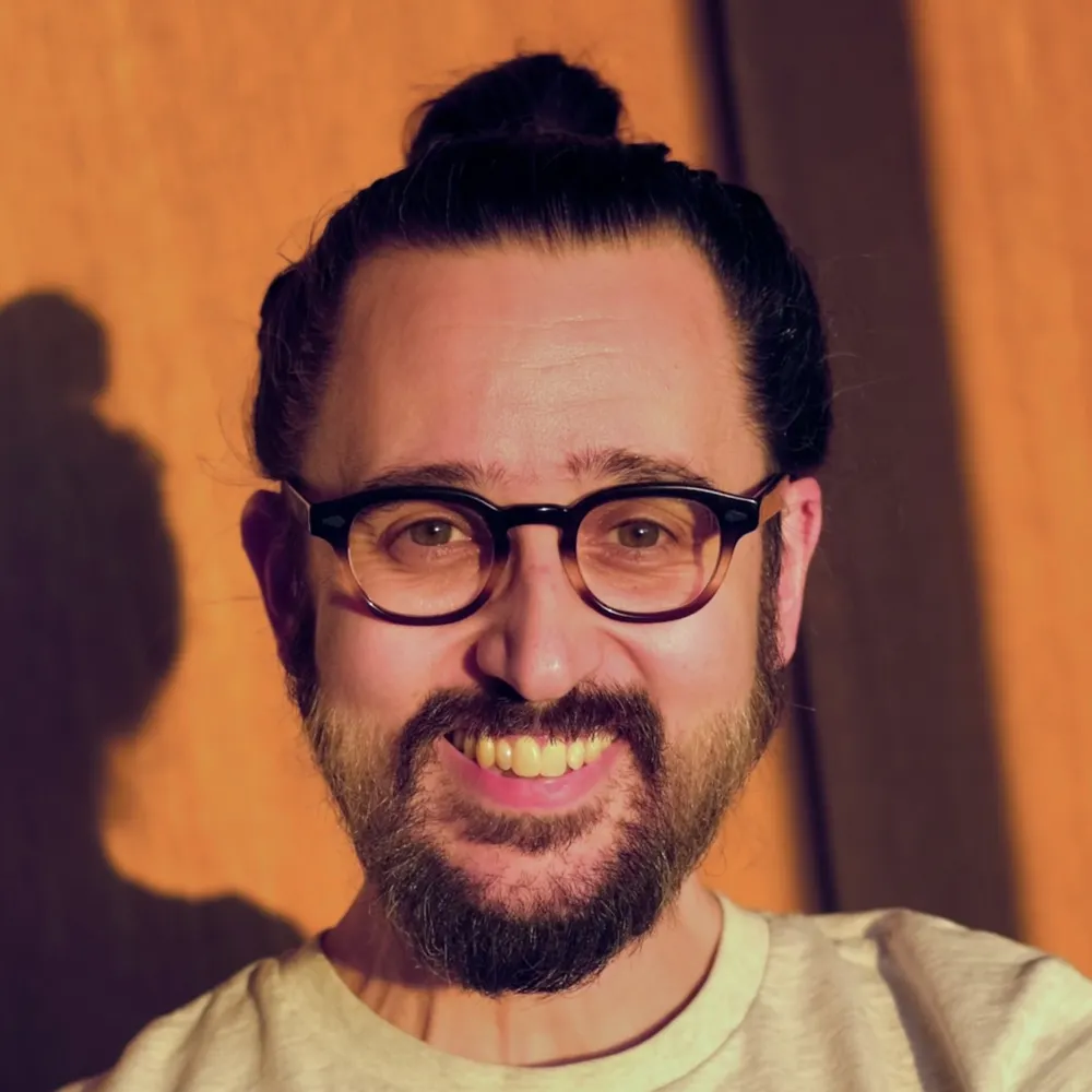 This person did not provide alt text for their avatar.